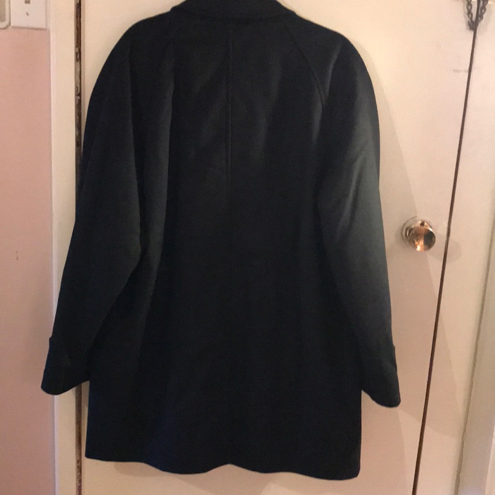 Metropolitan View Coat - Picture 3 of 8